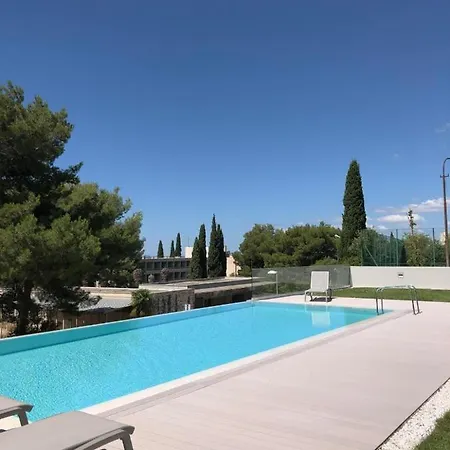 Bel Etage Luxury - Comfortable Close To The 3* Spalato